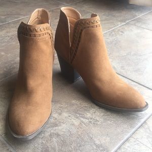 Qupid Booties - New